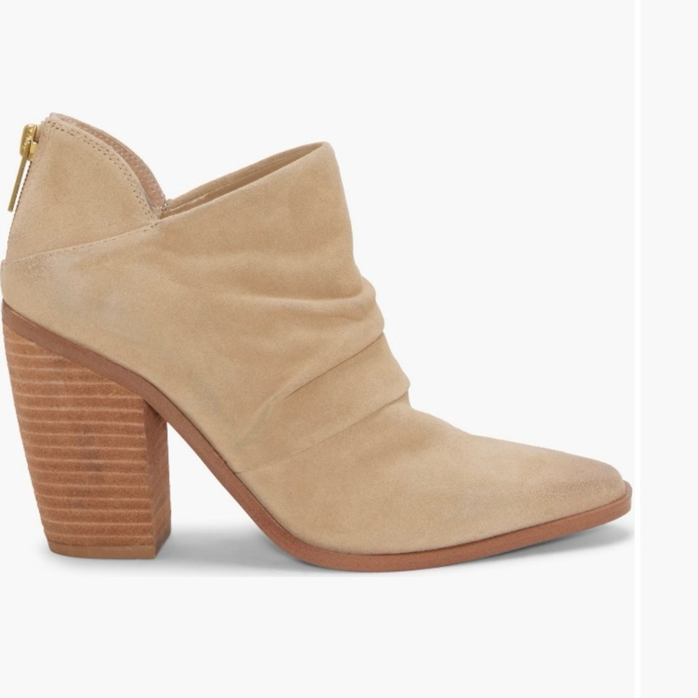 Brand New Vince Camuto Ainsley Tortilla Suede Ankle Boots, Wooden Heel 9.5M